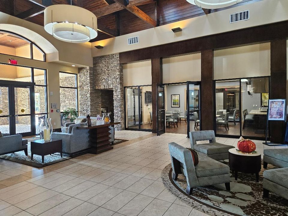 Active With Contract: $2,700 (2 beds, 2 baths, 1689 Square Feet)