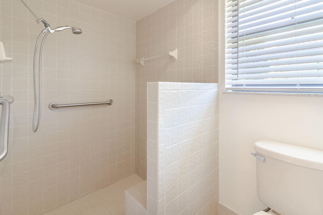 Active With Contract: $3,100 (3 beds, 2 baths, 2108 Square Feet)