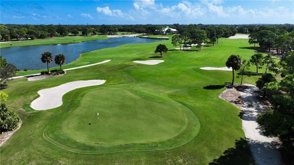 En Venta: $799,000 (3 camas, 2 baños, 2654 Pies cuadrados)