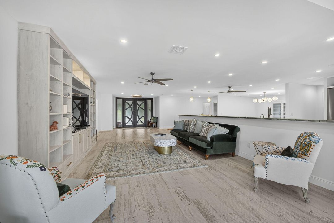 待售: $3,975,000 (4 贝兹, 4 浴室, 3572 平方英尺)