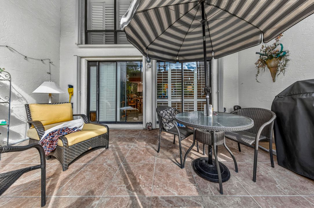 Active With Contract: $398,000 (2 beds, 2 baths, 1442 Square Feet)