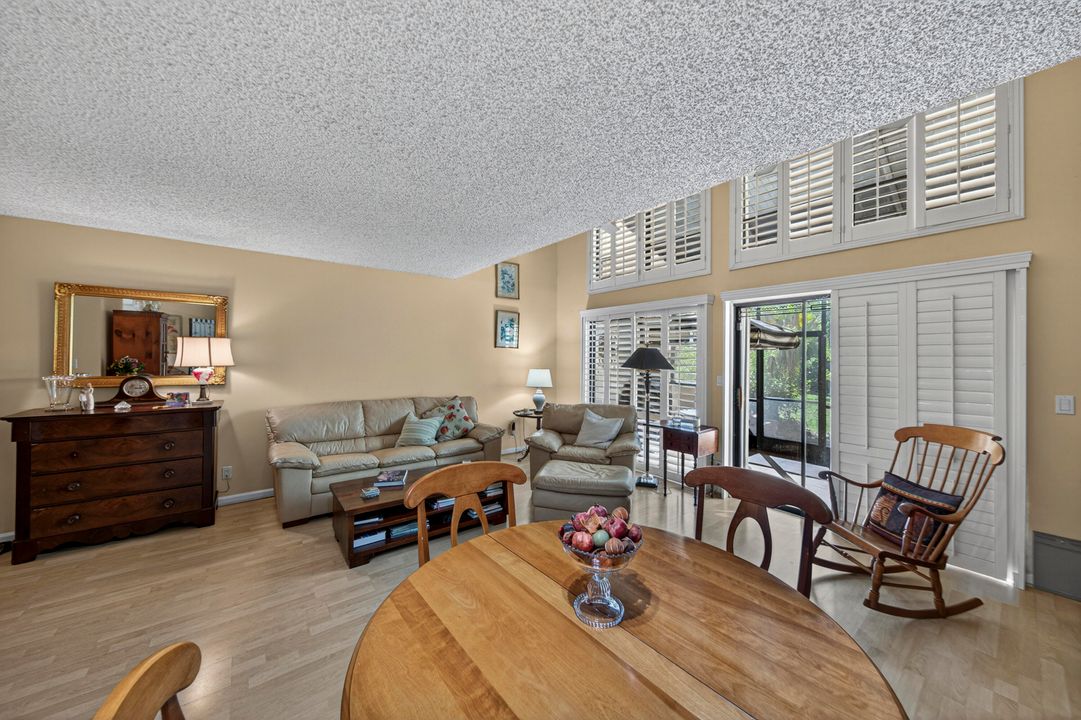 Active With Contract: $398,000 (2 beds, 2 baths, 1442 Square Feet)