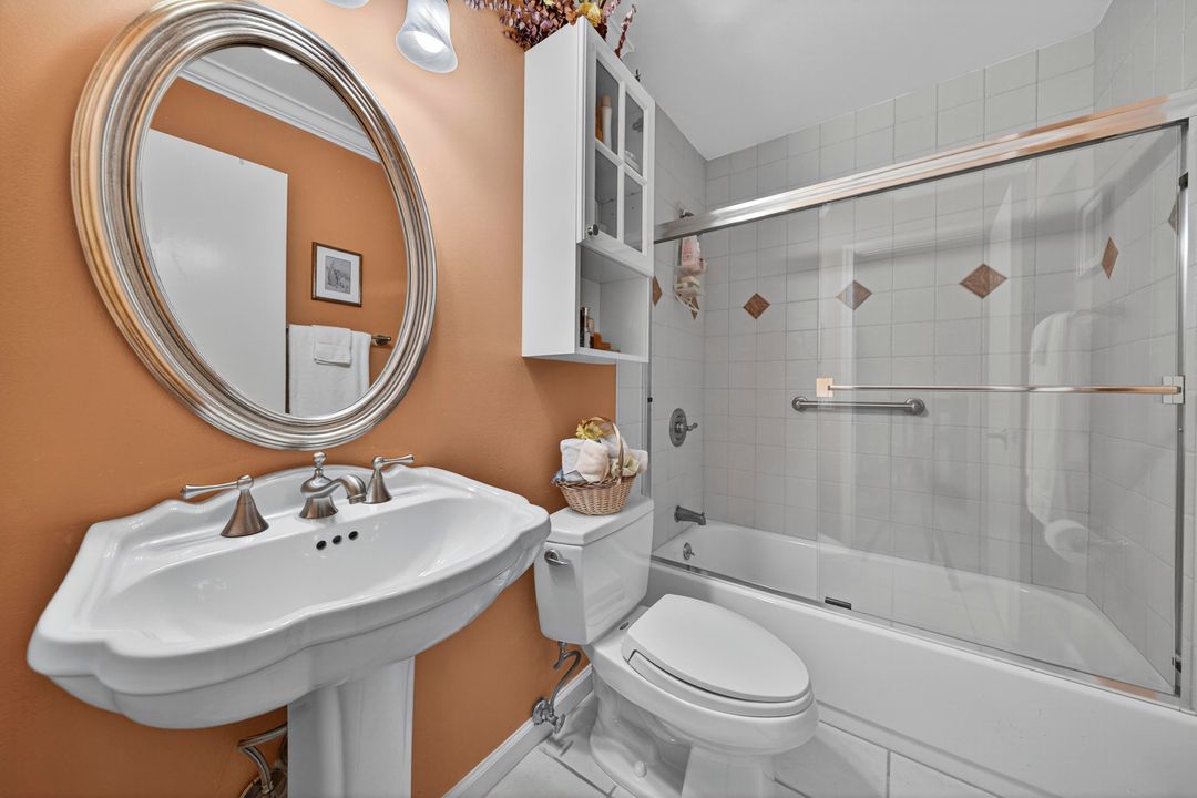 Active With Contract: $398,000 (2 beds, 2 baths, 1442 Square Feet)