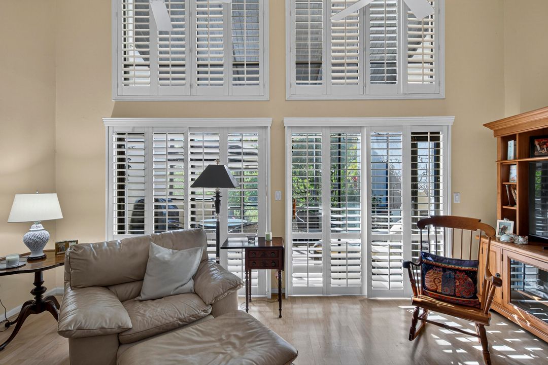 Active With Contract: $398,000 (2 beds, 2 baths, 1442 Square Feet)