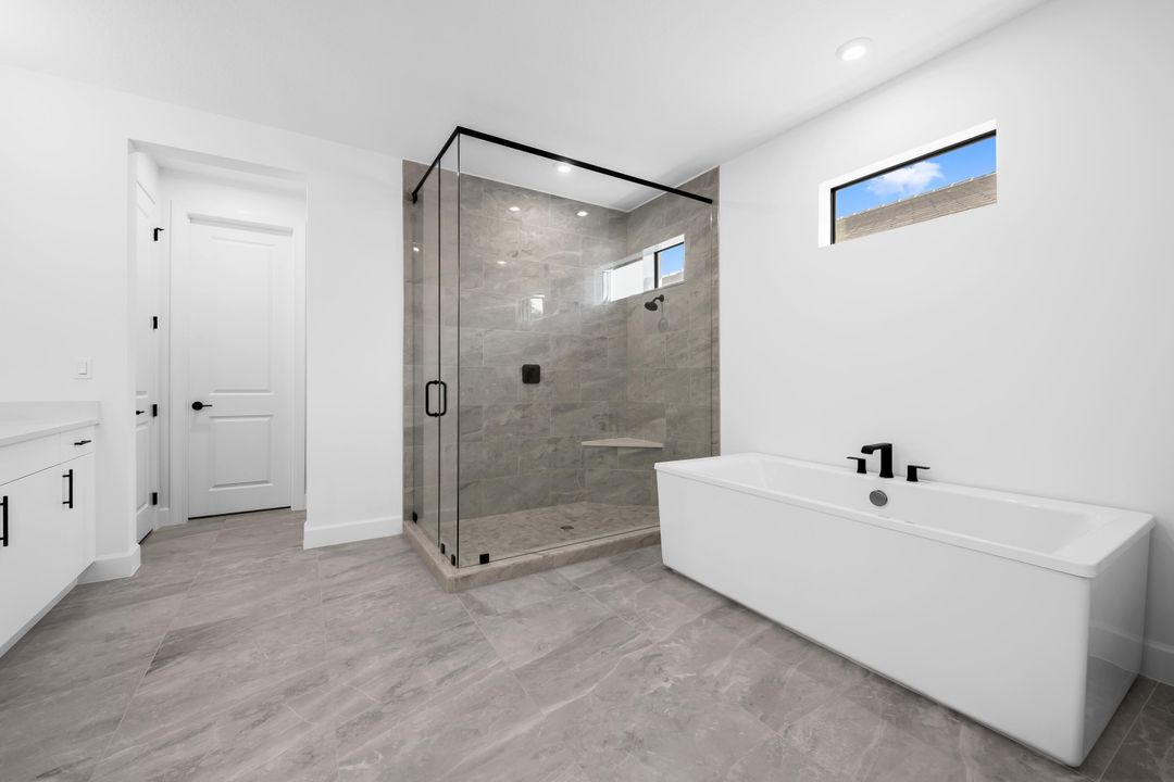 Active With Contract: $1,399,000 (4 beds, 3 baths, 3915 Square Feet)