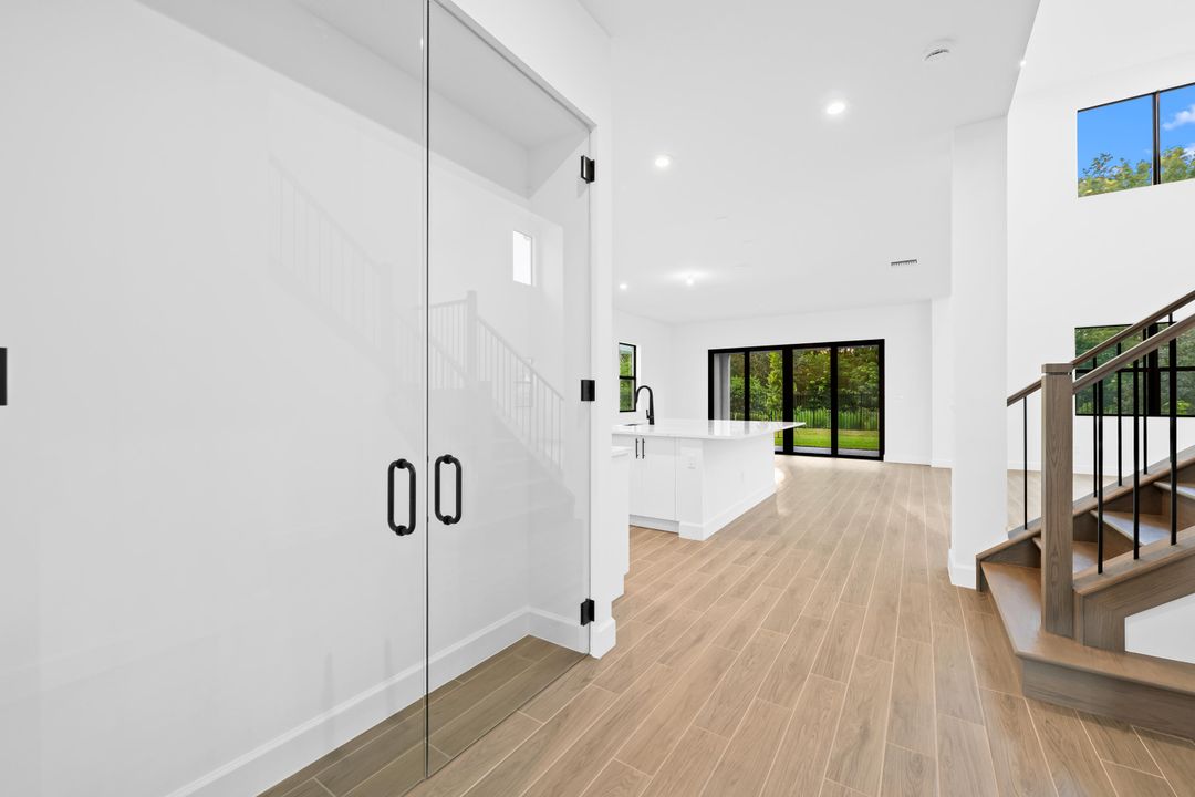 Active With Contract: $1,399,000 (4 beds, 3 baths, 3915 Square Feet)