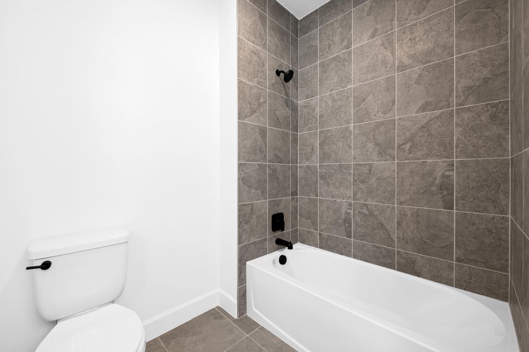 Active With Contract: $1,399,000 (4 beds, 3 baths, 3915 Square Feet)