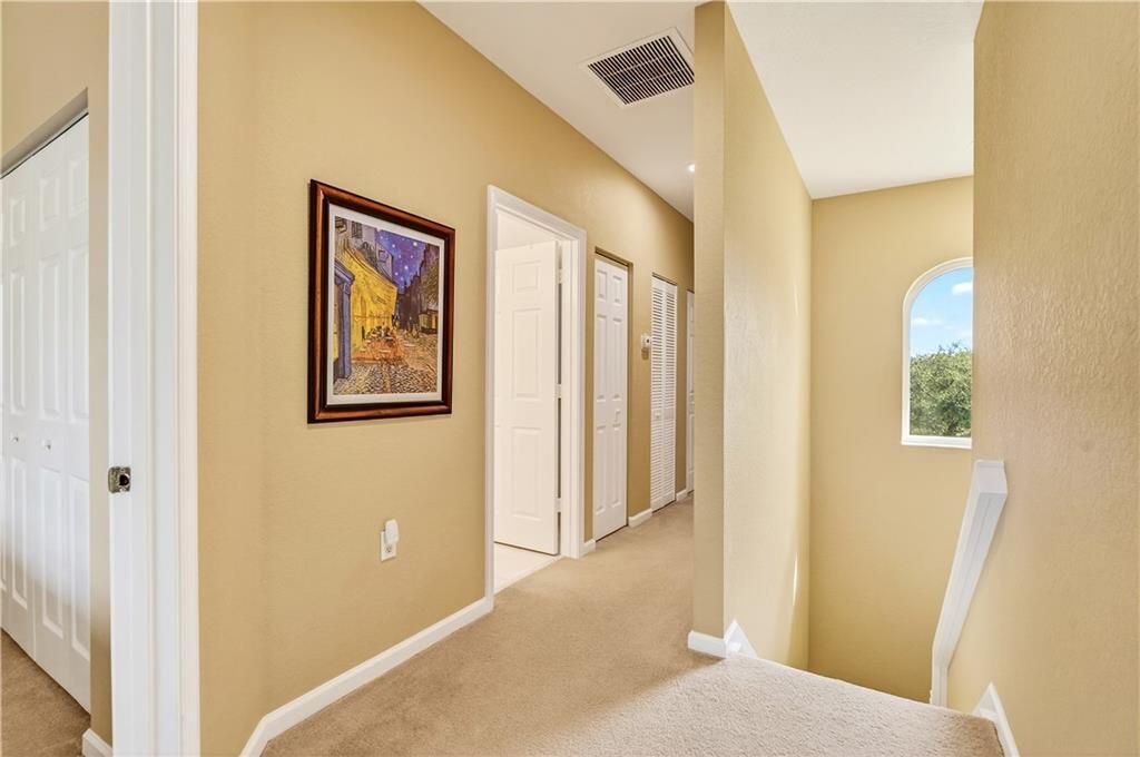 For Sale: $259,000 (3 beds, 2 baths, 1698 Square Feet)