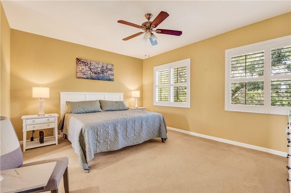 For Sale: $259,000 (3 beds, 2 baths, 1698 Square Feet)