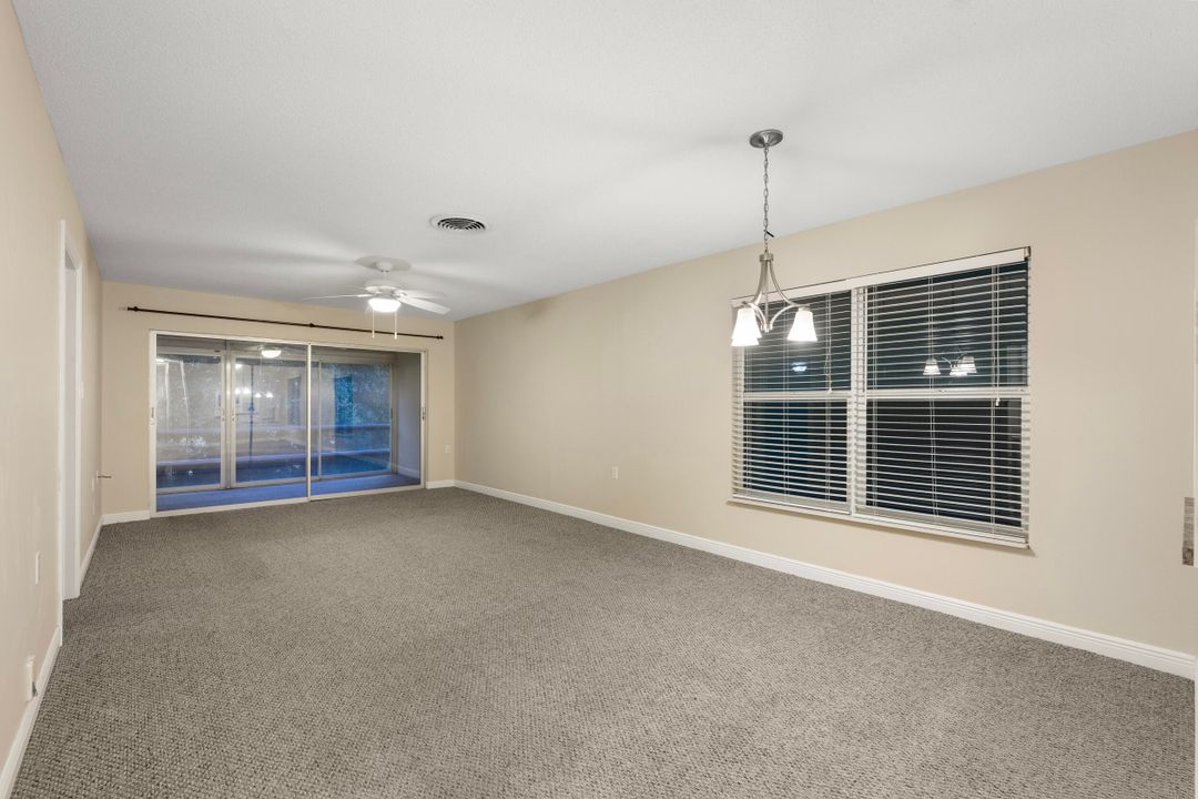 Active With Contract: $1,700 (2 beds, 2 baths, 1032 Square Feet)
