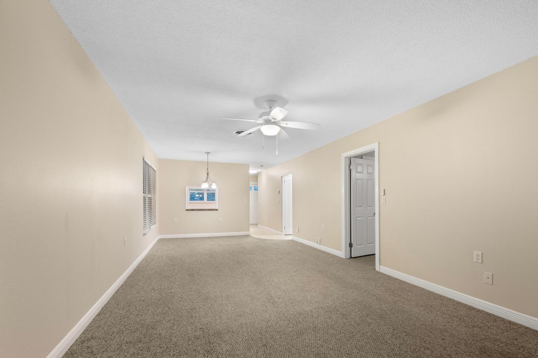 Active With Contract: $1,700 (2 beds, 2 baths, 1032 Square Feet)