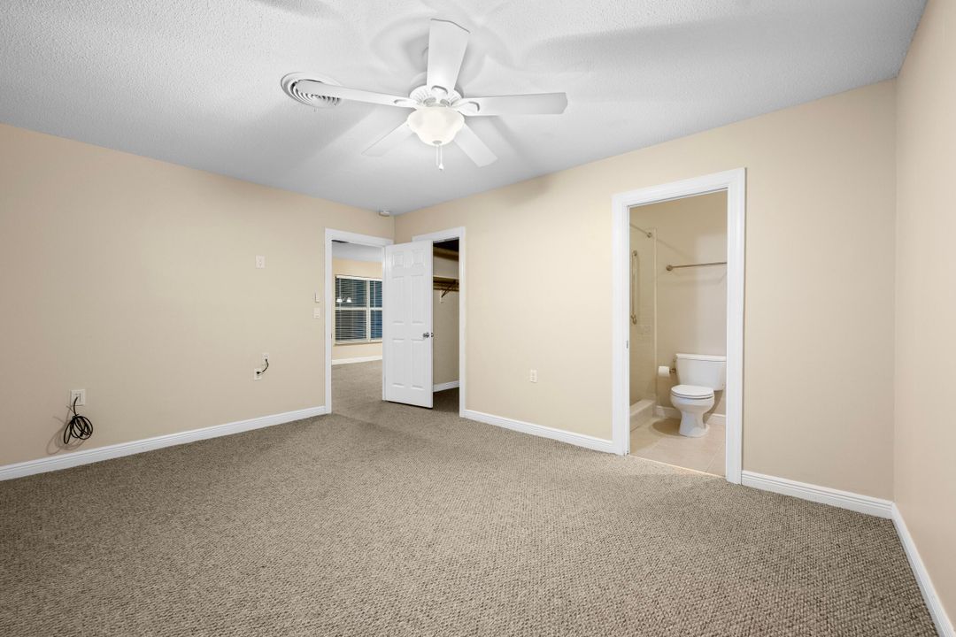 Active With Contract: $1,700 (2 beds, 2 baths, 1032 Square Feet)