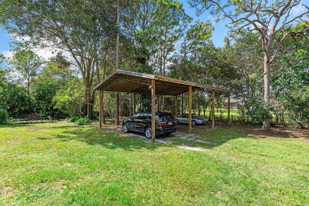 For Sale: $574,999 (3 beds, 2 baths, 1300 Square Feet)