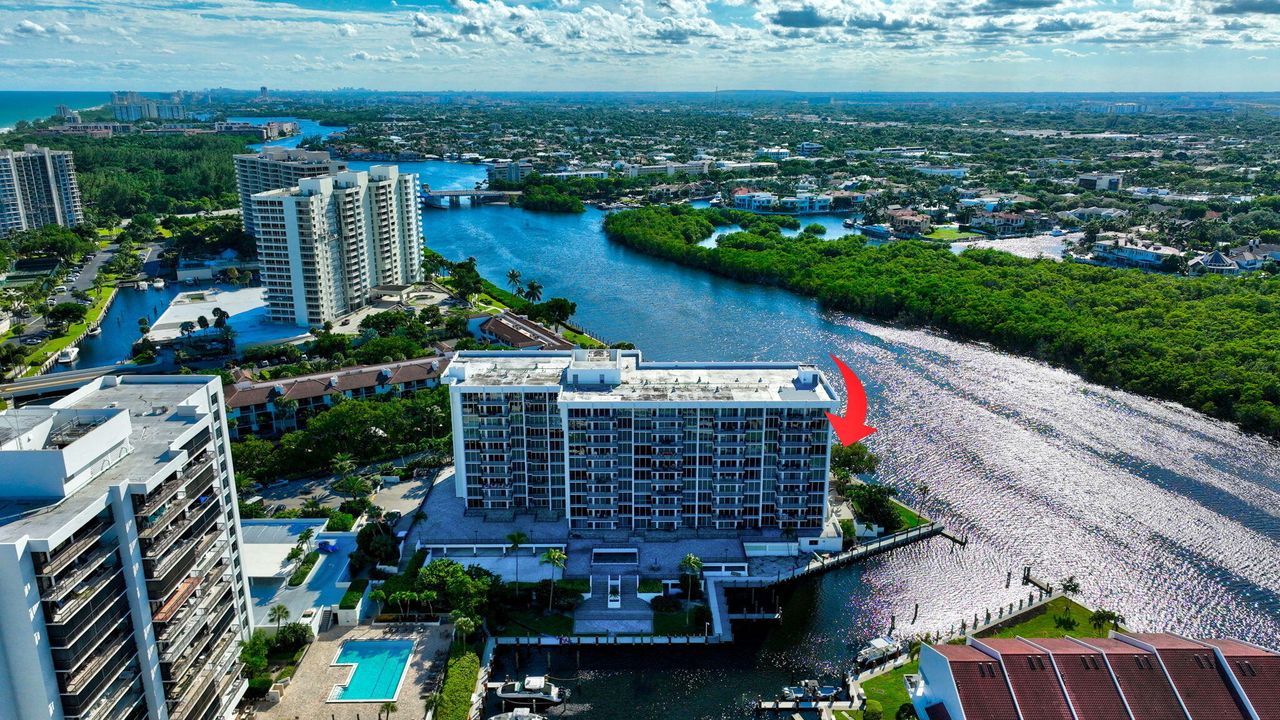 待售: $699,900 (2 贝兹, 2 浴室, 1372 平方英尺)