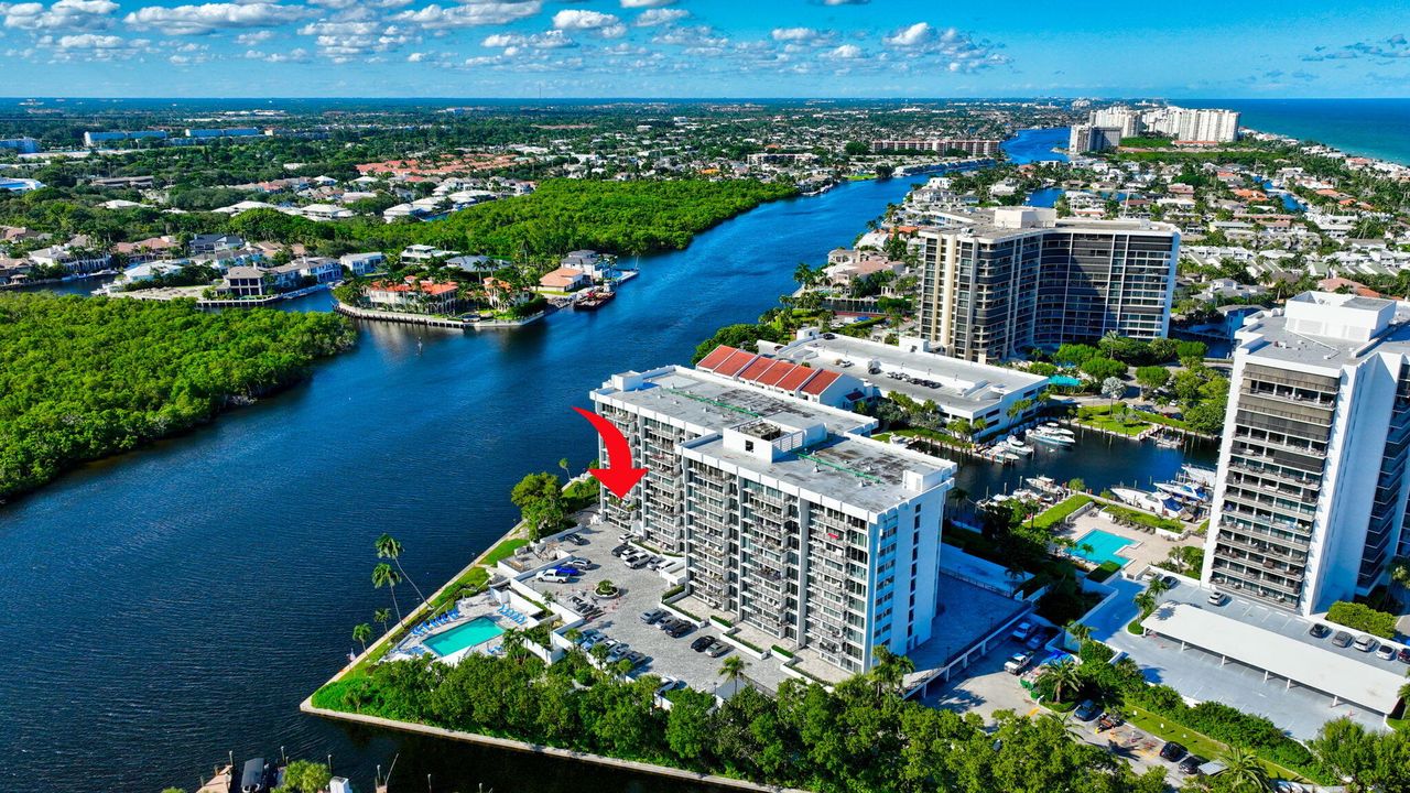 待售: $699,900 (2 贝兹, 2 浴室, 1372 平方英尺)