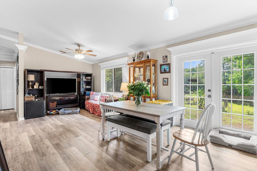 For Sale: $574,999 (3 beds, 2 baths, 1300 Square Feet)