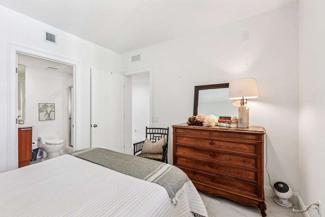 Active With Contract: $685,000 (2 beds, 3 baths, 1852 Square Feet)