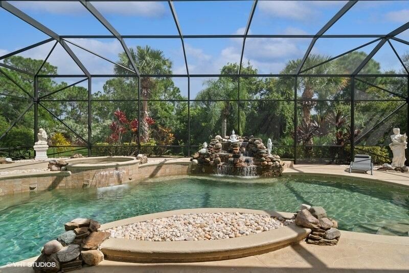 出租: $5,000 (3 贝兹, 3 浴室, 2708 平方英尺)