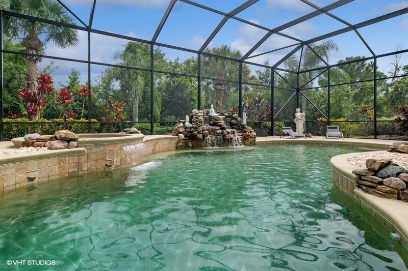 出租: $5,000 (3 贝兹, 3 浴室, 2708 平方英尺)