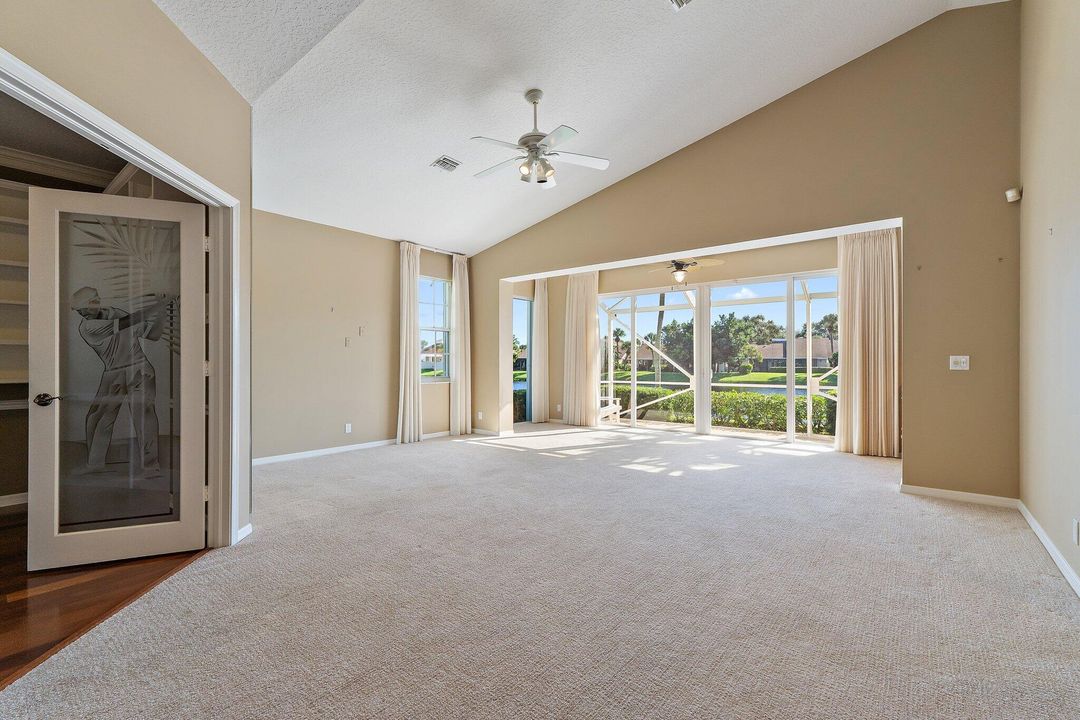 For Sale: $1,200,000 (3 beds, 2 baths, 2033 Square Feet)