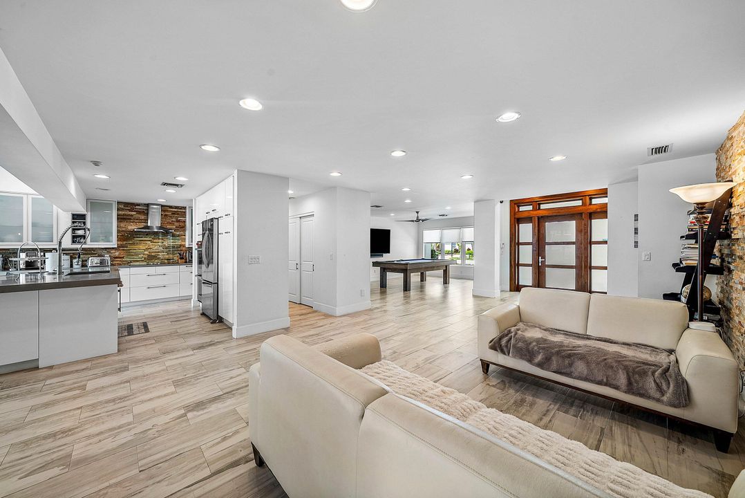 待售: $3,495,000 (4 贝兹, 3 浴室, 2931 平方英尺)