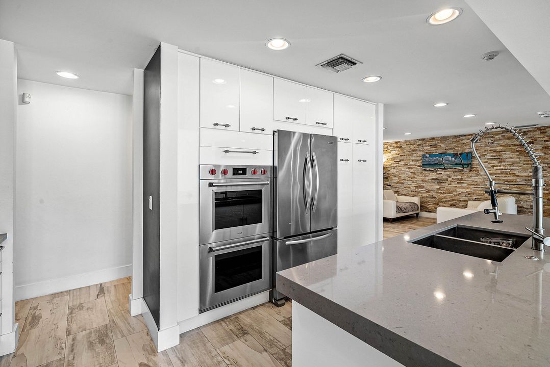 待售: $3,495,000 (4 贝兹, 3 浴室, 2931 平方英尺)