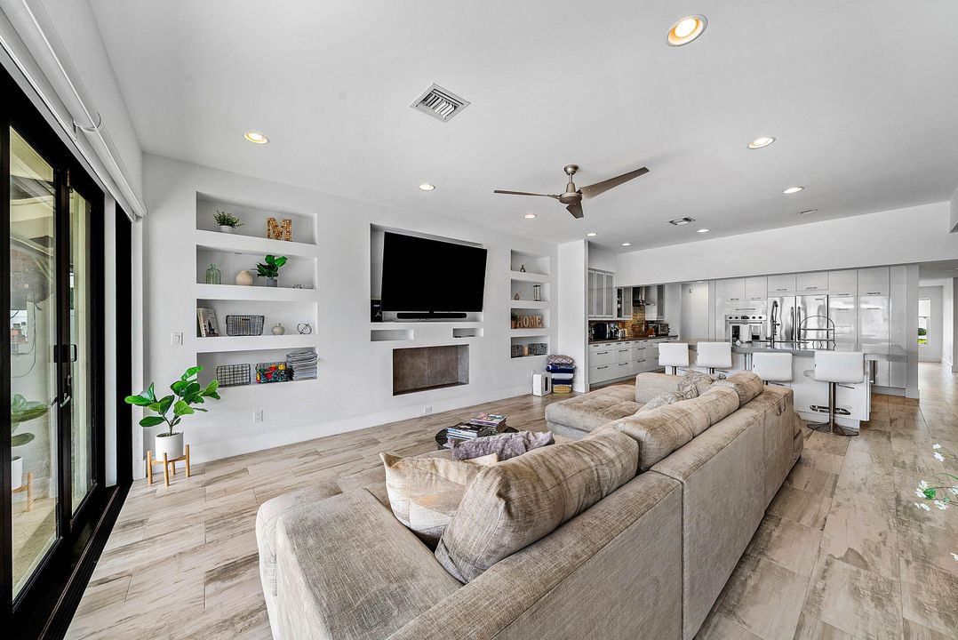 待售: $3,495,000 (4 贝兹, 3 浴室, 2931 平方英尺)