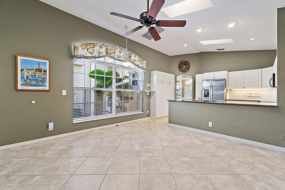 For Sale: $1,200,000 (3 beds, 2 baths, 2033 Square Feet)