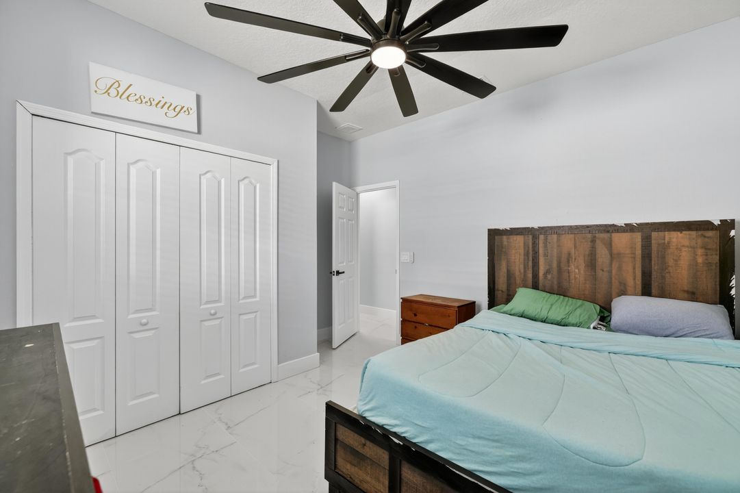 Под контрактом: $570,000 (5 спален, 3 ванн, 2889 Квадратных фут)