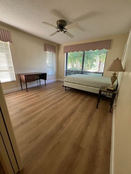 Active With Contract: $3,100 (3 beds, 2 baths, 2108 Square Feet)