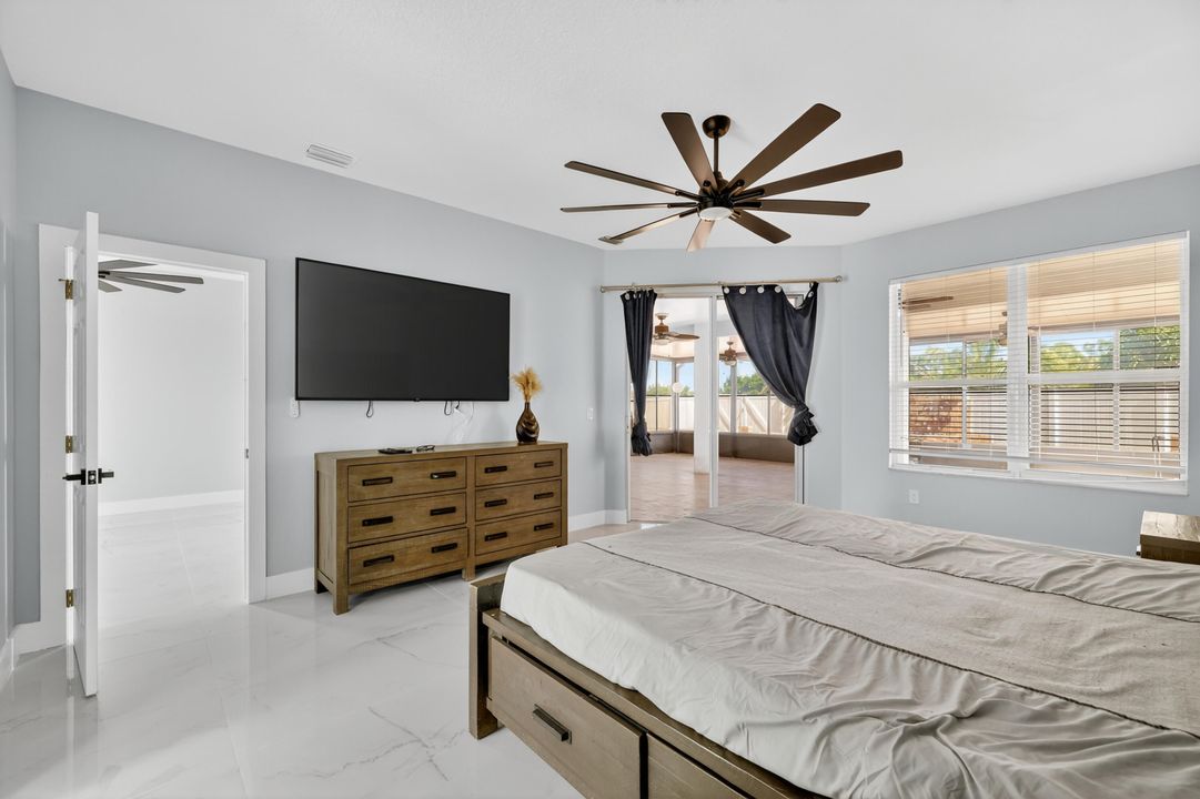 Под контрактом: $570,000 (5 спален, 3 ванн, 2889 Квадратных фут)