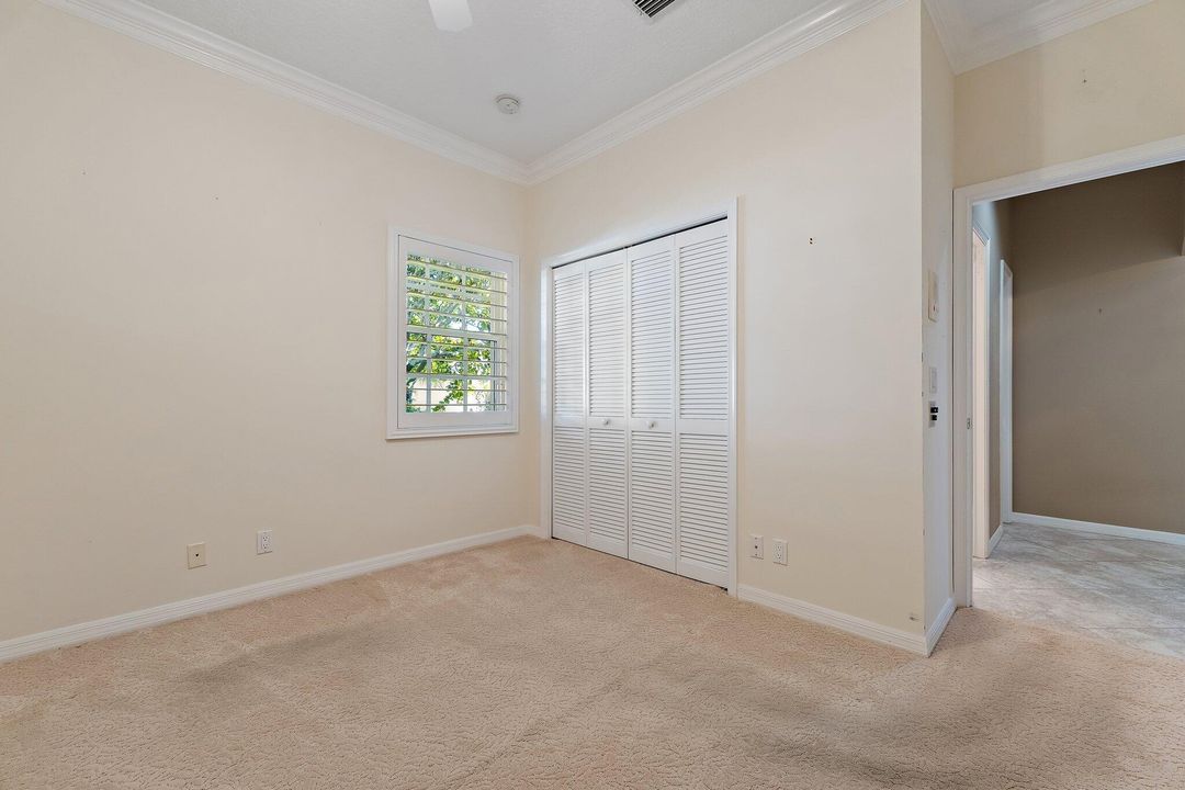 For Sale: $1,200,000 (3 beds, 2 baths, 2033 Square Feet)