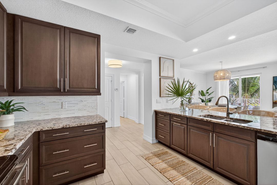 For Sale: $1,170,000 (3 beds, 3 baths, 1792 Square Feet)