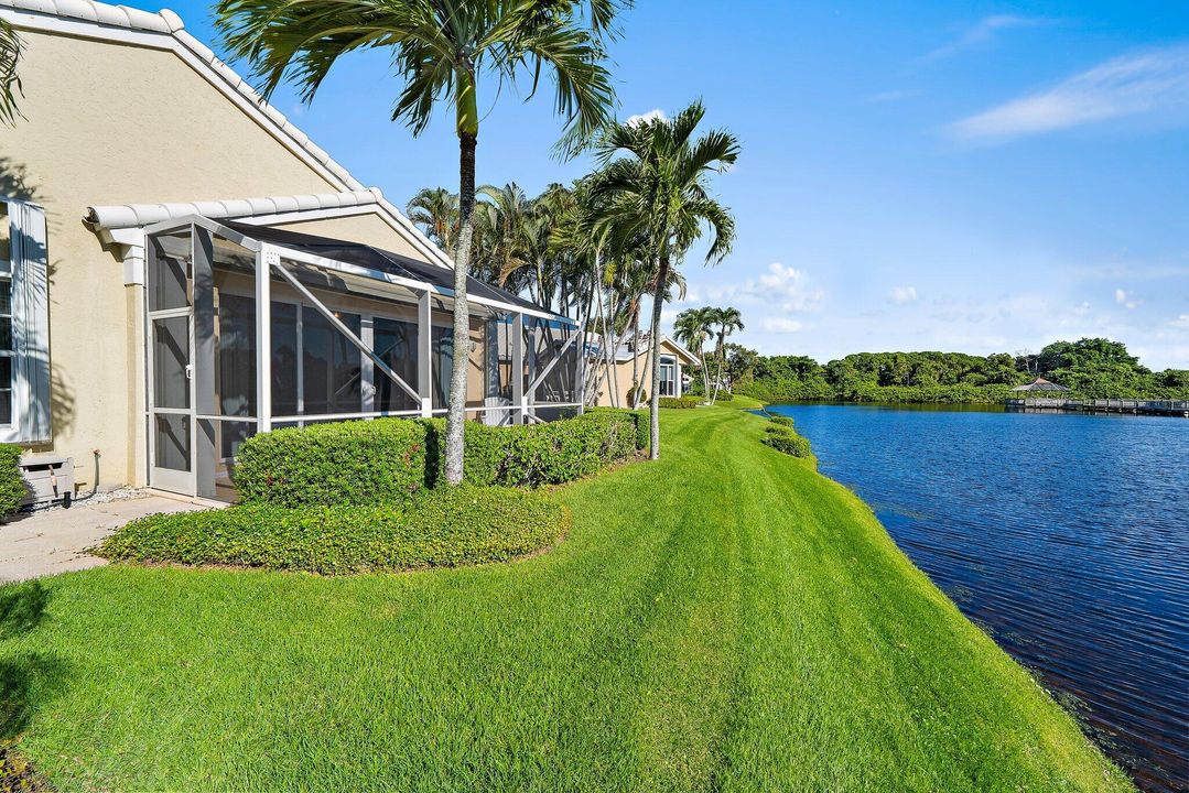 For Sale: $1,200,000 (3 beds, 2 baths, 2033 Square Feet)