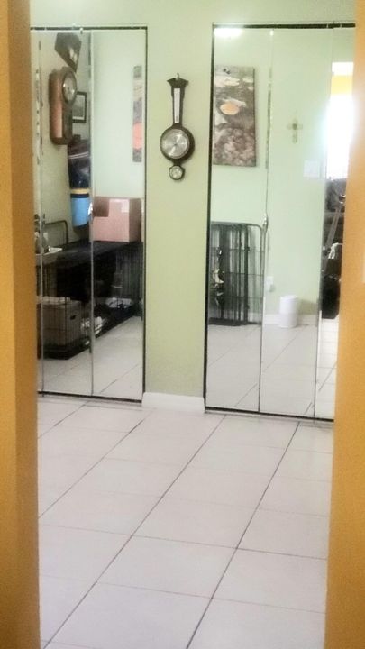 For Sale: $217,000 (3 beds, 2 baths, 1411 Square Feet)