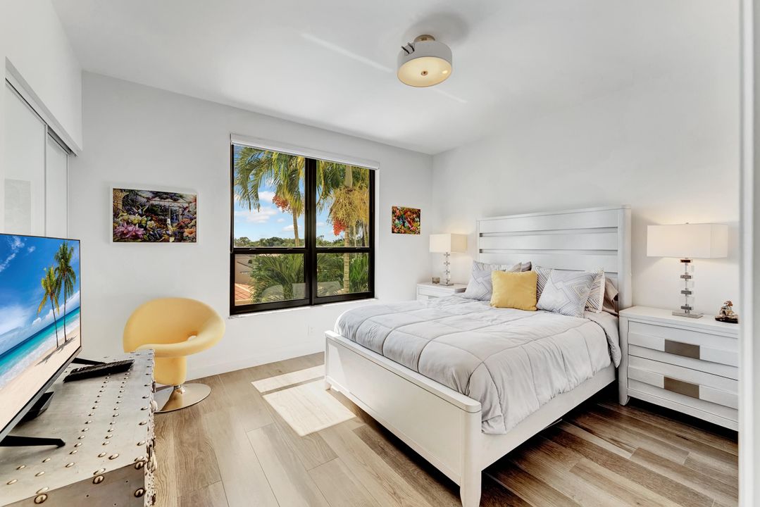 Activo con contrato: $800,000 (3 camas, 2 baños, 2519 Pies cuadrados)