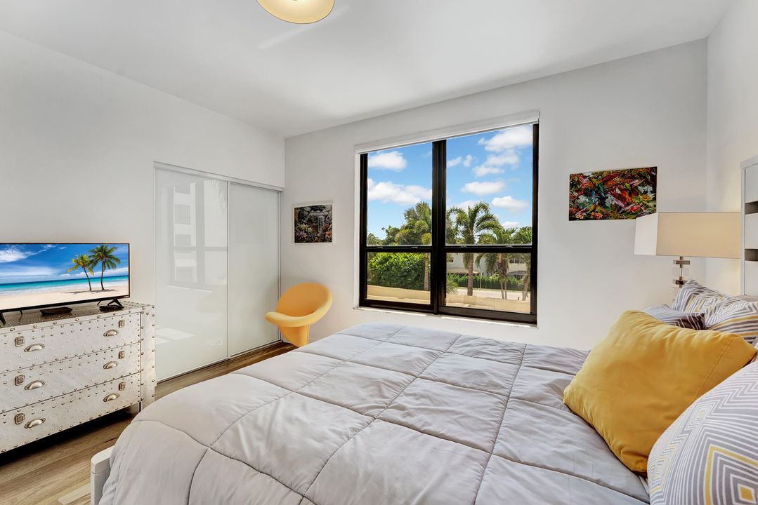 Activo con contrato: $800,000 (3 camas, 2 baños, 2519 Pies cuadrados)