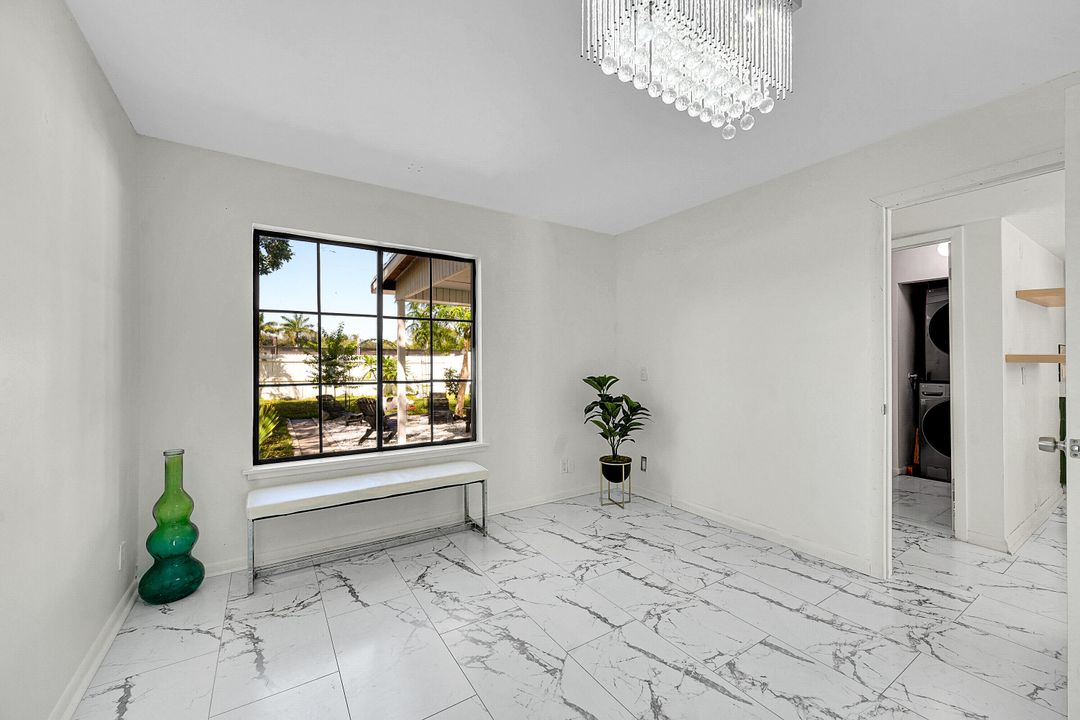 En Renta: $2,950 (3 camas, 2 baños, 1279 Pies cuadrados)