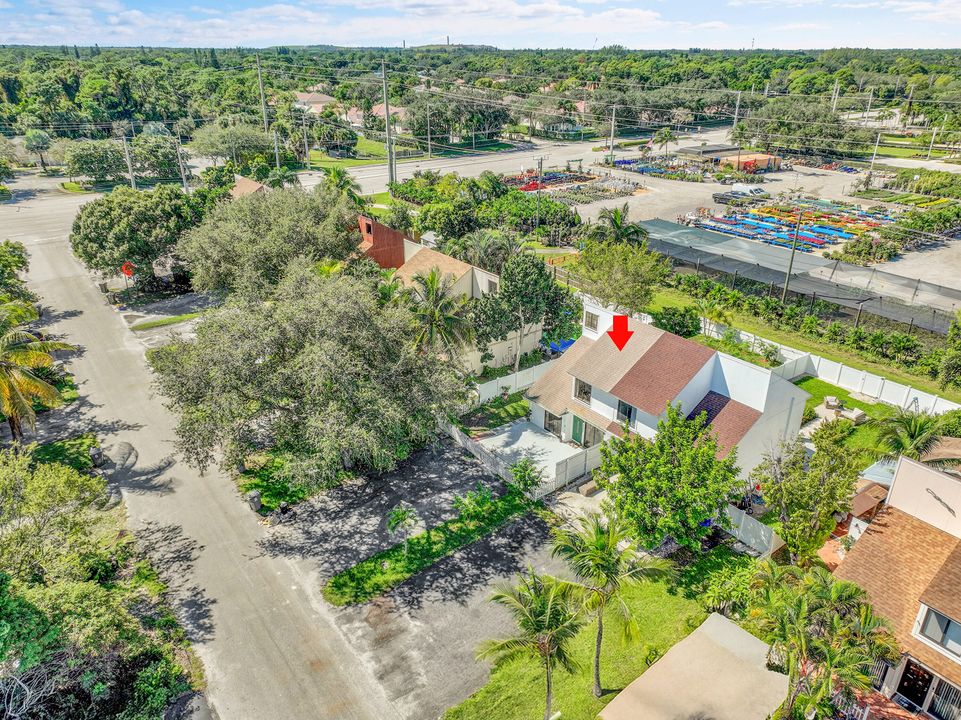 En Renta: $2,950 (3 camas, 2 baños, 1279 Pies cuadrados)