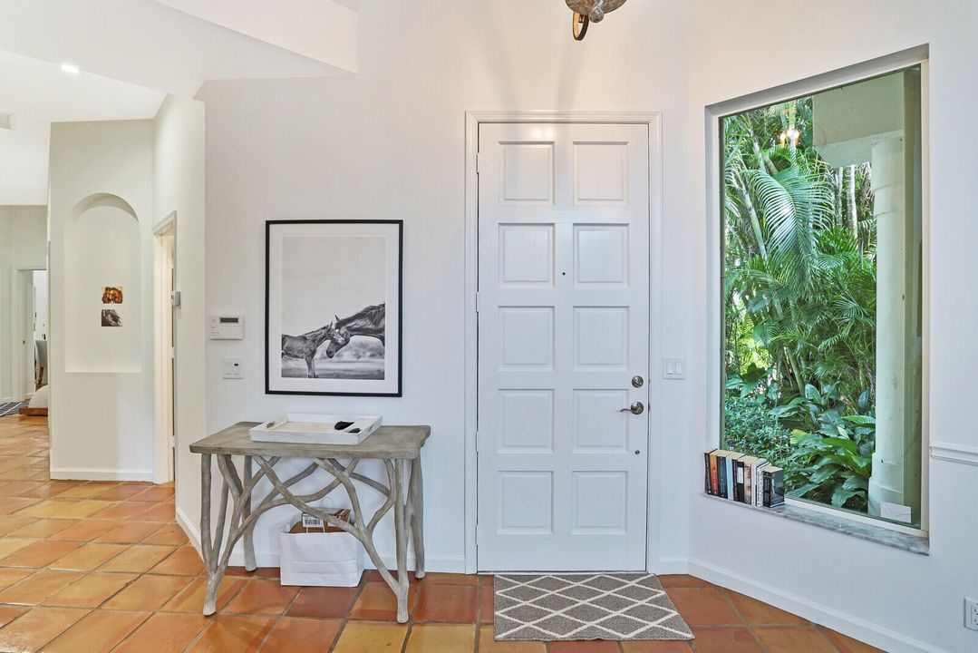 For Rent: $15,000 (3 beds, 2 baths, 2177 Square Feet)