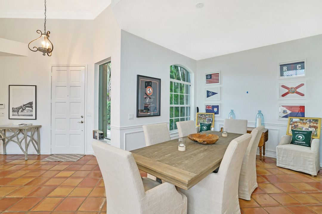 For Rent: $15,000 (3 beds, 2 baths, 2177 Square Feet)