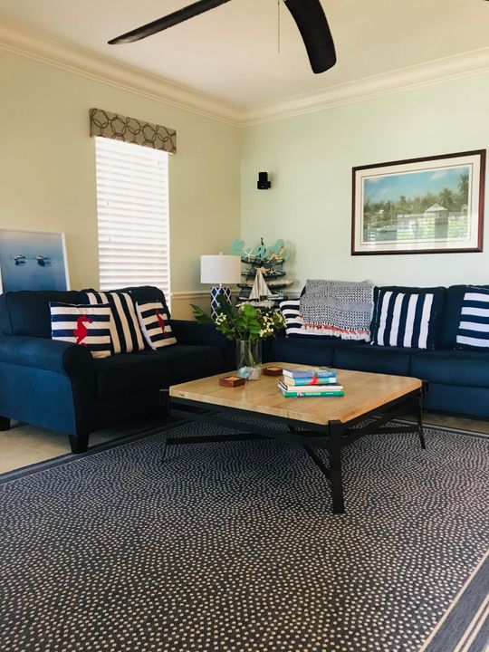 For Rent: $6,000 (2 beds, 2 baths, 1253 Square Feet)