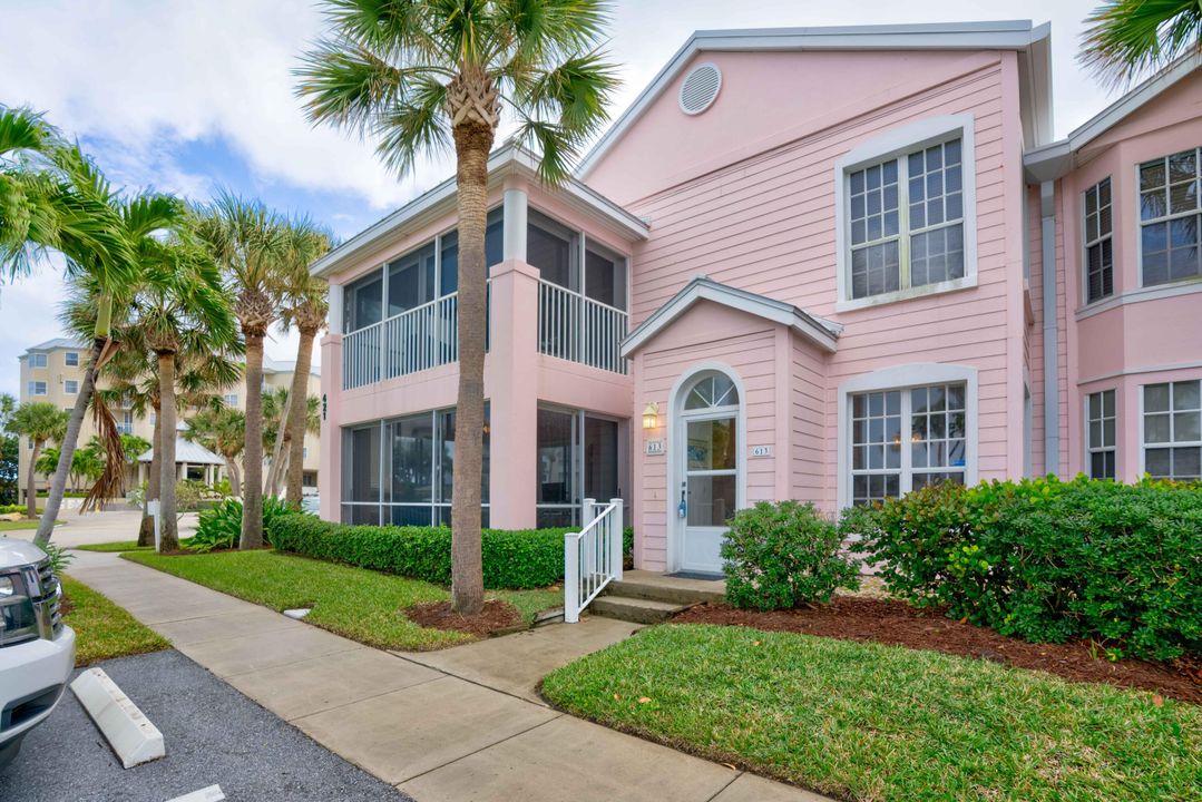 For Rent: $6,000 (2 beds, 2 baths, 1253 Square Feet)