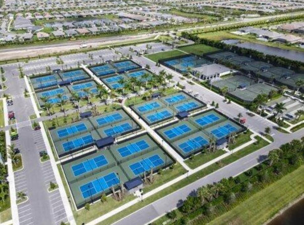 En Renta: $3,570 (4 camas, 2 baños, 2254 Pies cuadrados)