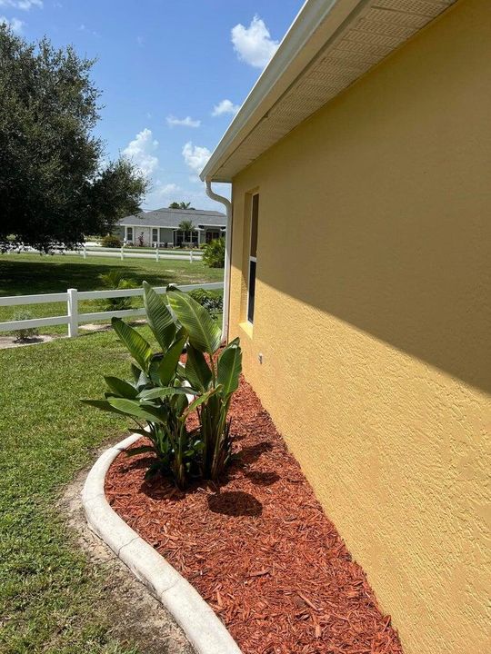 В аренду: $1,900 (3 спален, 2 ванн, 1212 Квадратных фут)