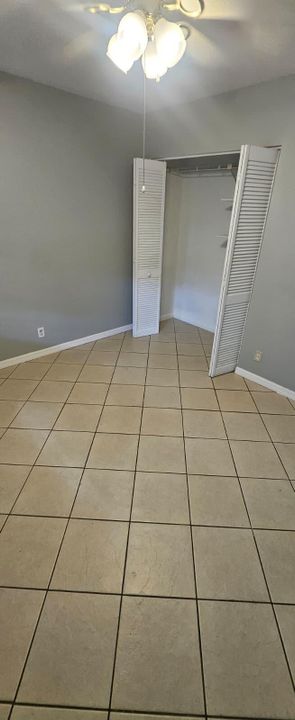 For Rent: $1,800 (2 beds, 2 baths, 1022 Square Feet)