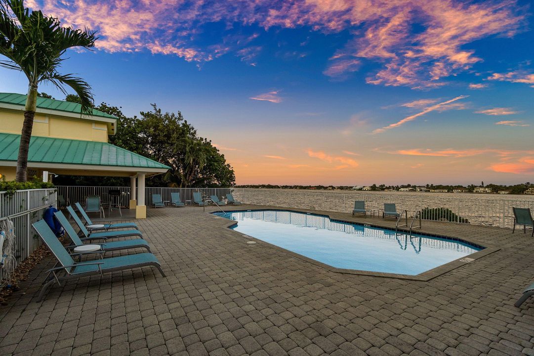 待售: $684,700 (3 贝兹, 2 浴室, 1770 平方英尺)