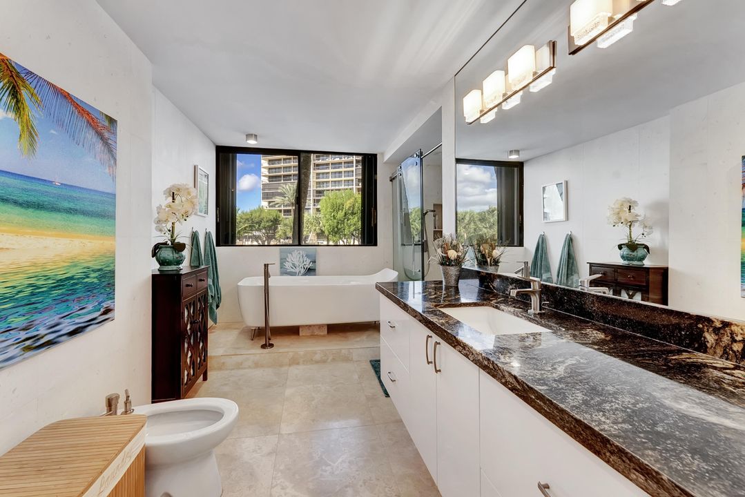 For Sale: $1,400,000 (3 beds, 2 baths, 2206 Square Feet)