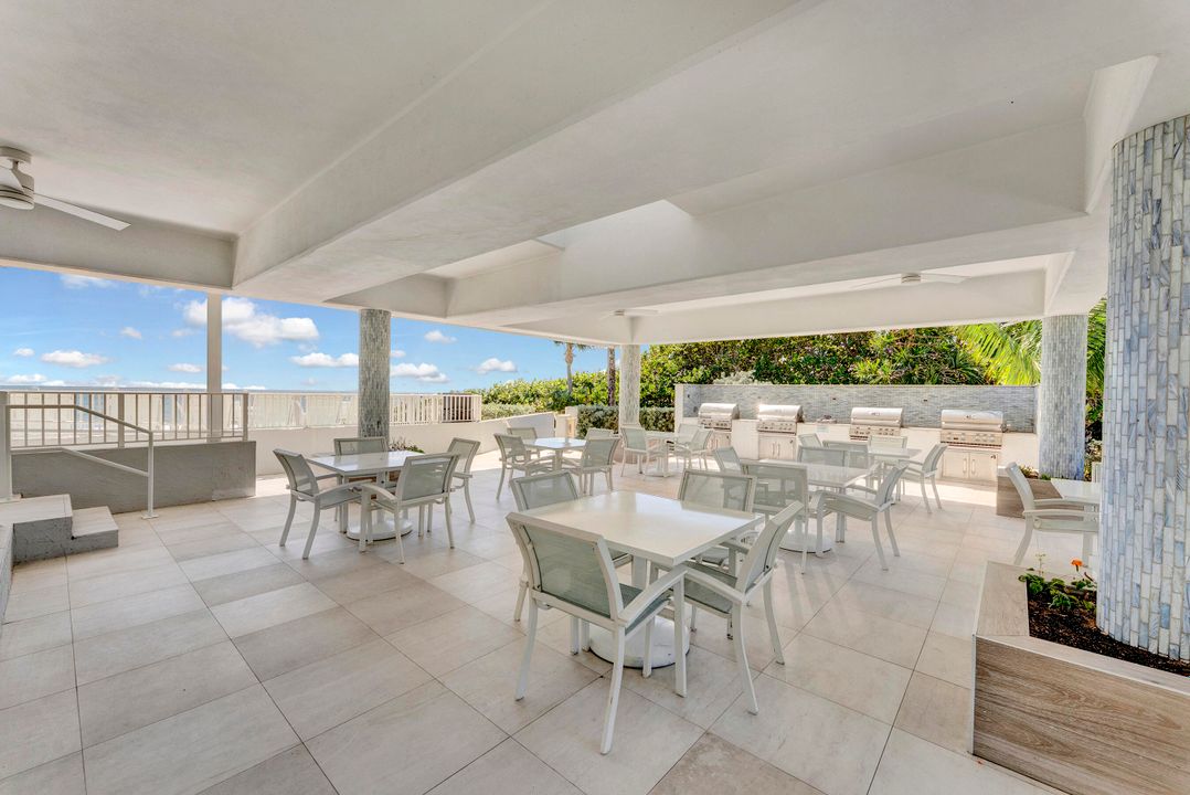 For Sale: $1,400,000 (3 beds, 2 baths, 2206 Square Feet)