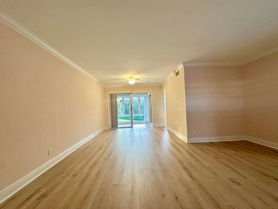 En Venta: $174,900 (1 camas, 1 baños, 950 Pies cuadrados)